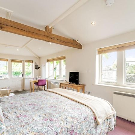 The Friendly Room Austwick Экстерьер фото