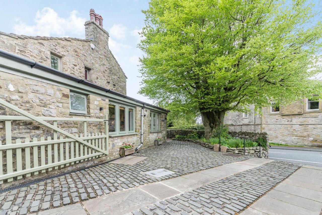 The Friendly Room Austwick Экстерьер фото